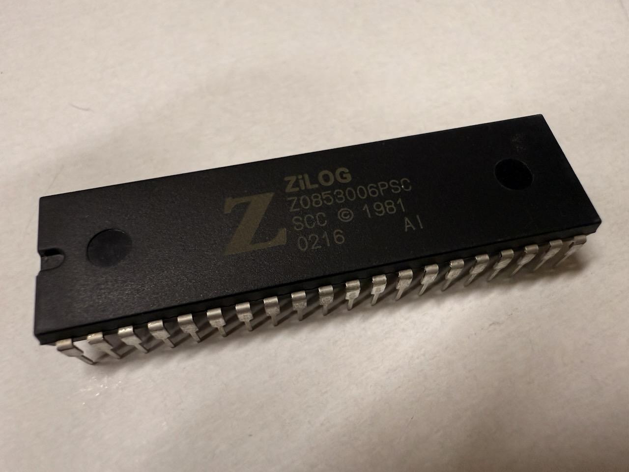 A Zilog Z0853006PSC SCC chip in a DIP-40 package, marked with the Zilog logo and a 1981 copyright date